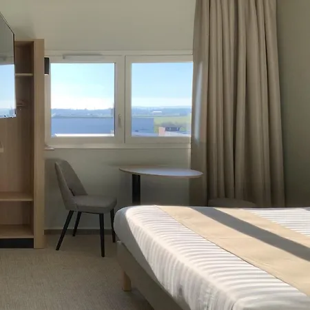 Akena Troyes - La Chapelle St-luc 3* Les Noes-pres-Troyes