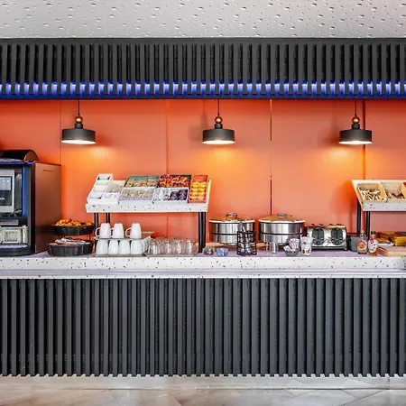 Akena Troyes - La Chapelle St-luc 3* Les Noes-pres-Troyes