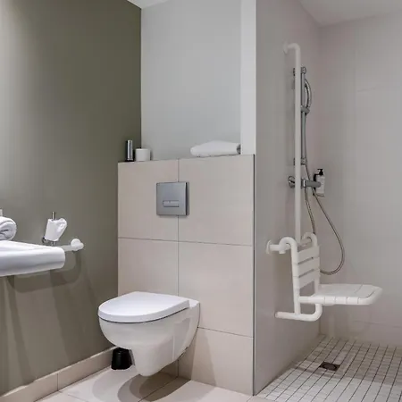 Akena Troyes - La Chapelle St-luc Hotel Les Noes-pres-Troyes