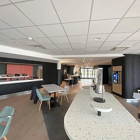 Otel Akena Troyes - La Chapelle St-luc