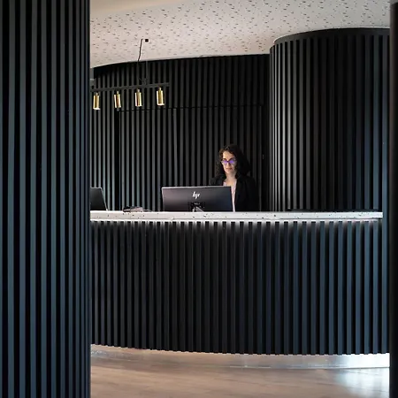 Akena Troyes - La Chapelle St-luc 3*