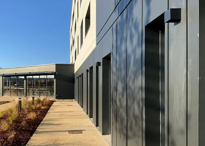 Akena Troyes - La Chapelle St-luc Les Noes-pres-Troyes