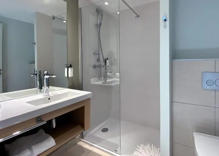 Akena Troyes - La Chapelle St-luc Hotel Les Noes-pres-Troyes