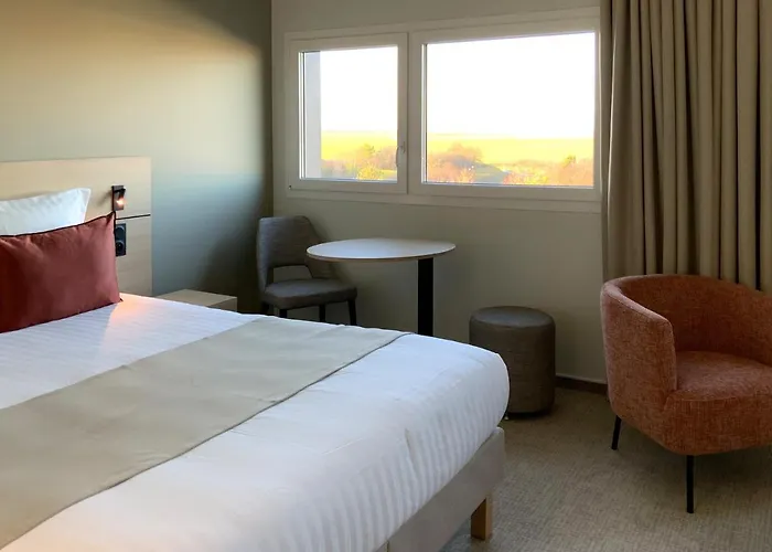 Akena Troyes - La Chapelle St-luc Hotel