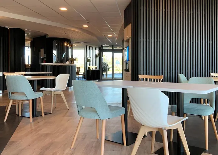 酒店 Akena Troyes - La Chapelle St-luc Les Noes-pres-Troyes